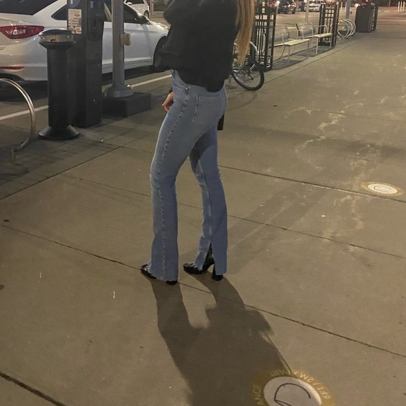 Zara straight cut with slit - Picture 2 of 2